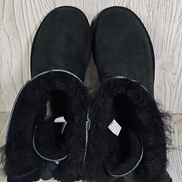 UGG Mini Bailey Sheepskin Black Bow II Leather Ankle Boots Womens Size 6 NEW - Picture 7 of 14